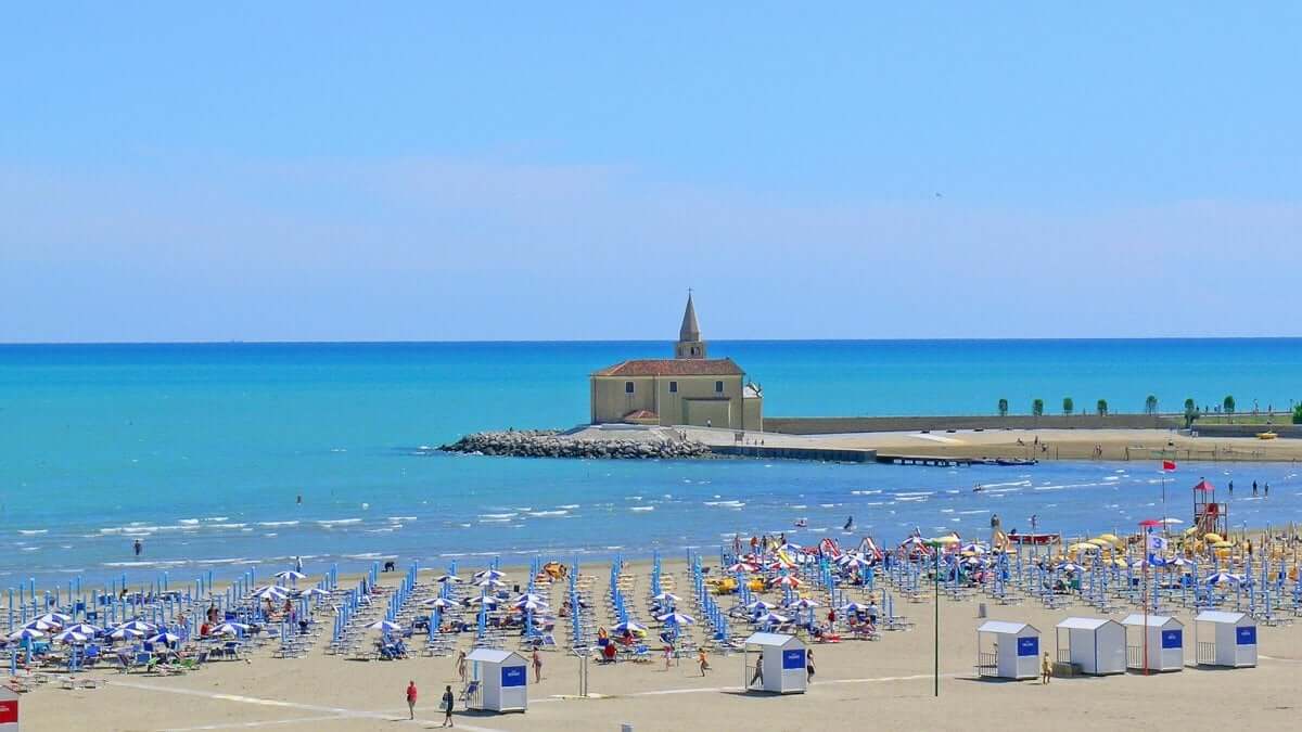 Caorle beach venicelimo